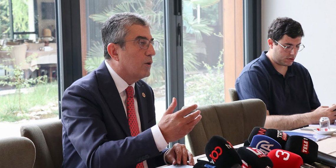 CHP'li Günaydın: AKP grubu süreçten memnun değil