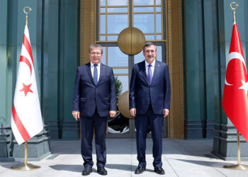 Cevdet Yılmaz KKTC Başbakanı Üstel ile görüştü