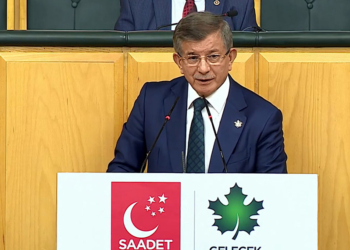 Davutoğlu: Devlet içinde ciddi bir tehlike görüyorum