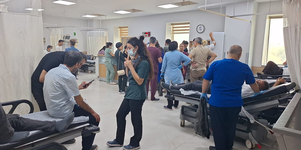 Dicle Üniversitesi Hastanesi’nde 55 kişi yemekten zehirlendi