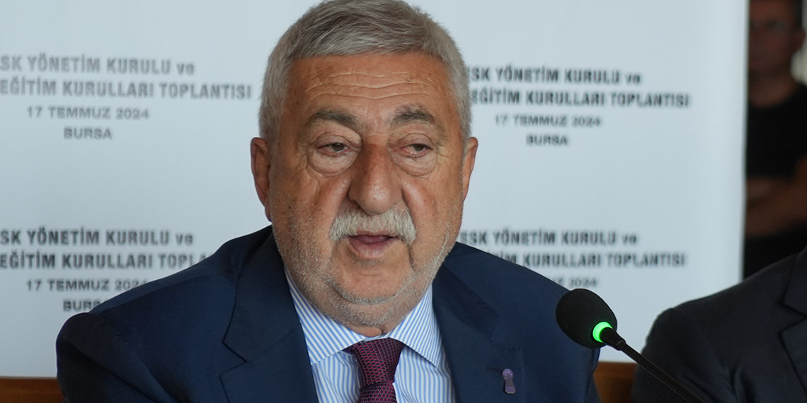 Enflasyonla mücadelede, vatandaşın bir kere güvenmesi lazım