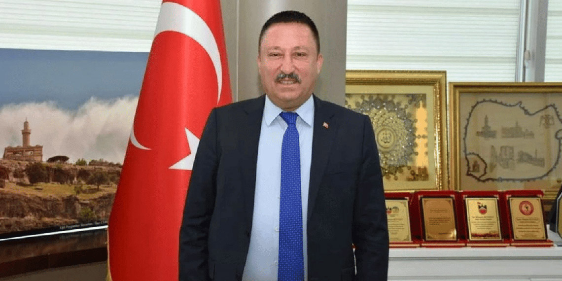 Eski Belediye Başkanı Hüseyin Beyoğlu'na yakalama kararı