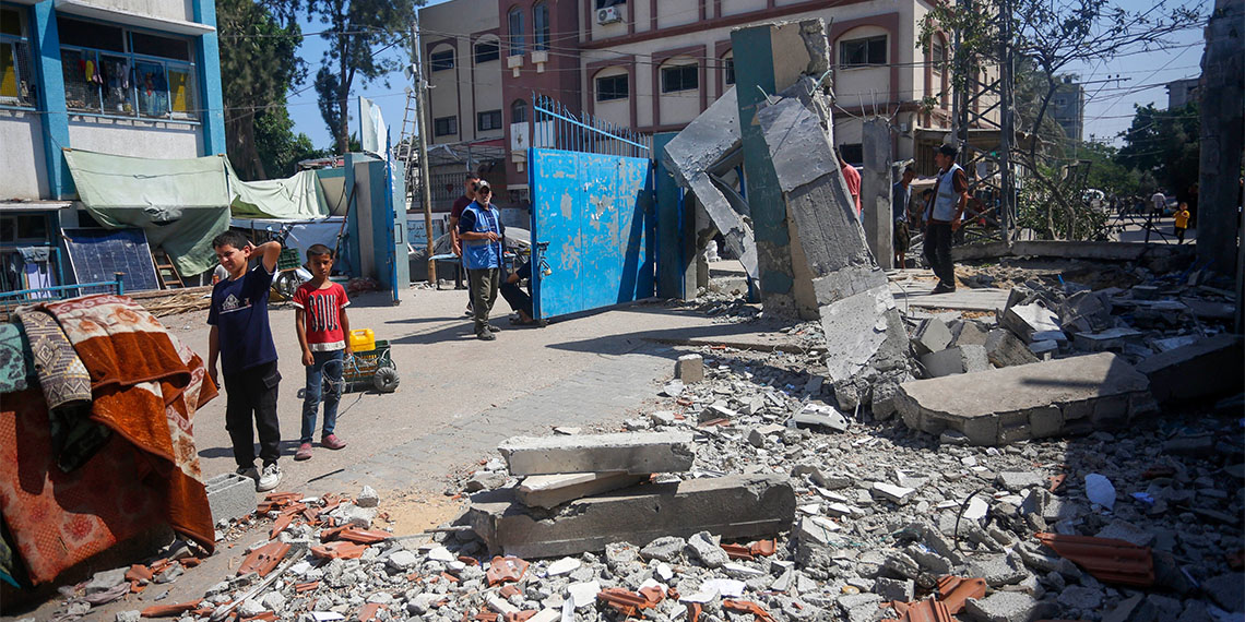 ABD Uluslararası Kalkınma Ajansı (USAID) Başkanı Samantha Power, BM yetkililerin Gazze'deki kıtlık uyarıları sonrasında acil gıda yardımını desteklemek ve bölgeye ulaştırmak için 100 milyon dolarlık ek bir yardım sağlandığını duyurdu.