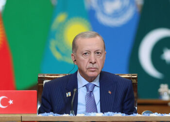 Güçlünün haklı değil, haklının güçlü olduğu bir düzen için çalışıyoruz