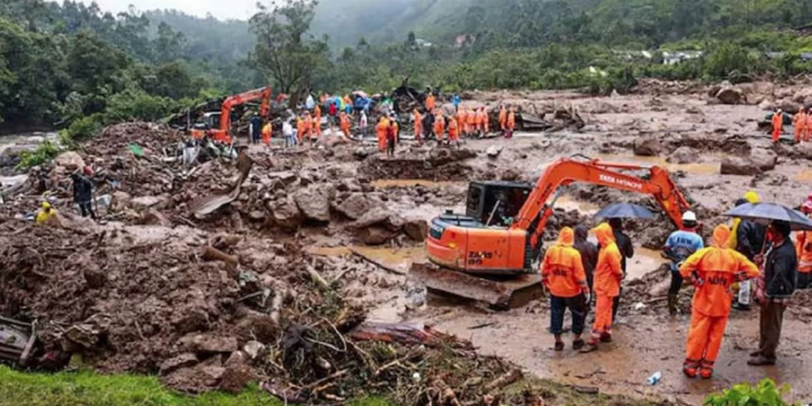 Hindistan'da heyelan: 45 ölü