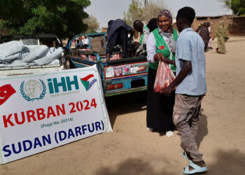 İHH, bugüne kadar 800 bin Sudanlıya destek ulaştırdı