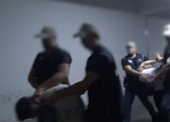 İstanbul'da düğünde terör propagandası yapan 13 kişi yakalandı