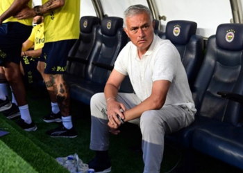 Kadınlar erkeklere göre Jose Mourinho'dan daha umutlu