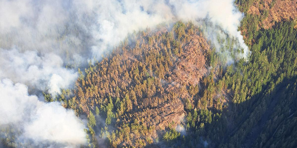 Kanada'da iki bölgede orman yangını