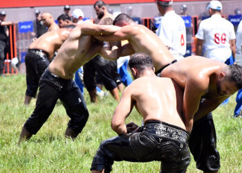 Kırkpınar'da başpehlivanların ilk tur karşılaşmaları tamamlandı