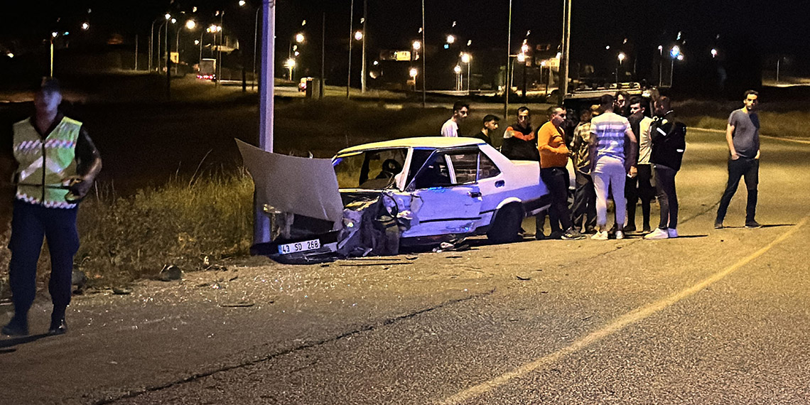 Kütahya'da zincirleme kaza: 1 ölü, 4 yaralı
