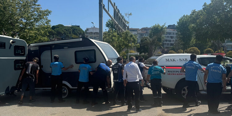 Maltepe Sahili'ndeki karavanlar kaldırıldı