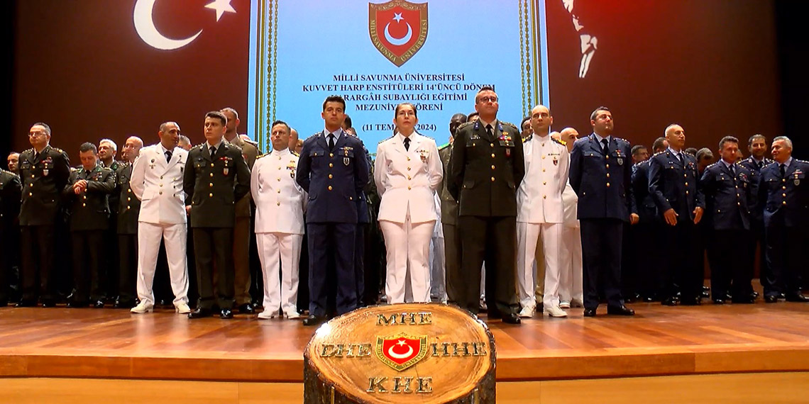 Milli Savunma Üniversitesi'nde mezuniyet heyecanı