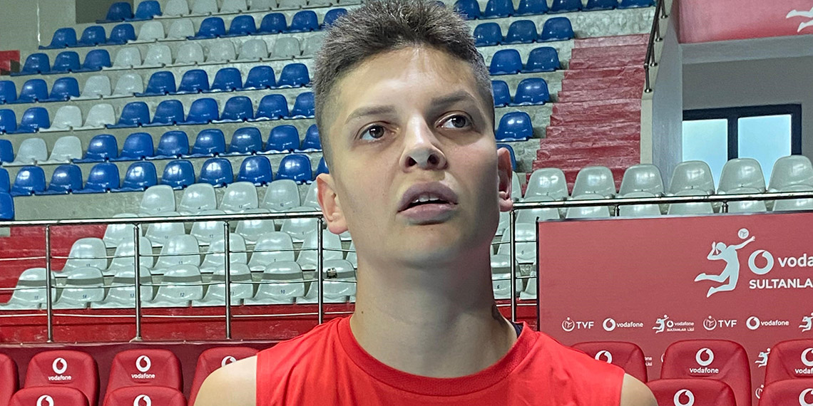 Milli voleybolcu Ebrar Karakurt’un hedefi madalya kürsüsü