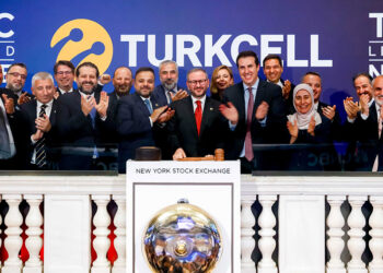 New York Borsası’nda gong Turkcell için çaldı