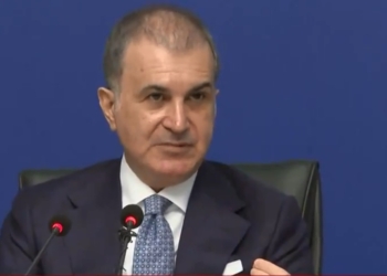 Ömer Çelik'ten, YRP'li Doğan Aydal'a tepki