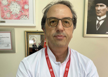 Prof. Dr. Şener: Basit bir gıda zehirlenmesi hastaneye yatırabilir