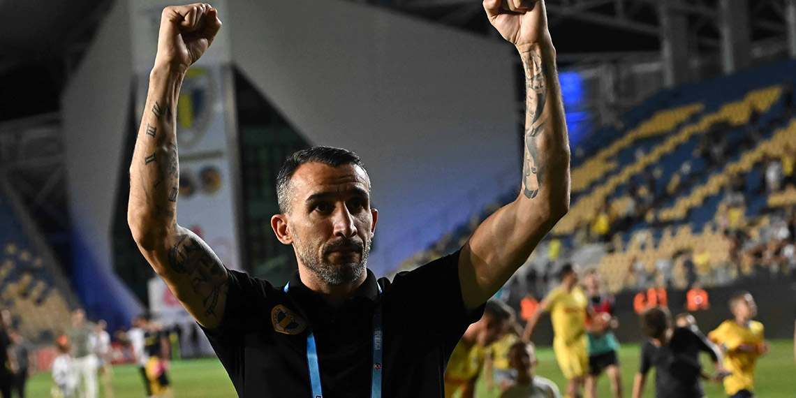 Romanya'da gündem derbi zaferi kazanan Mehmet Topal