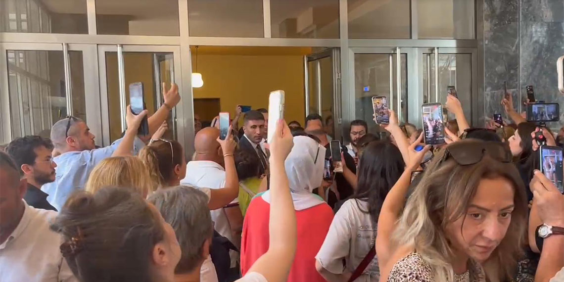 Sahipsiz hayvanlara ilişkin kanun teklifi görüşmelerinde gerginlik