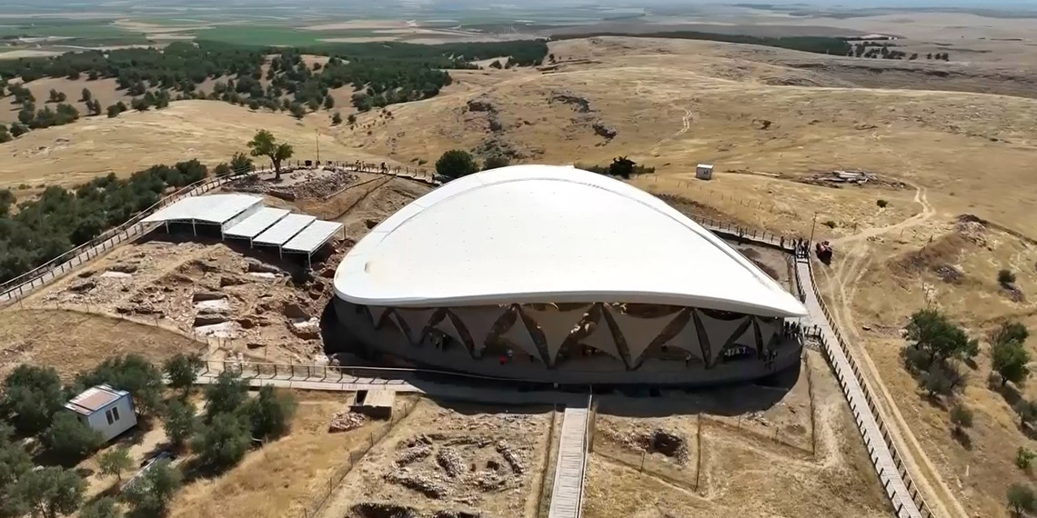 Şanlıurfa'daki Göbeklitepe'de ağaç dikme iddialarına yalanlama