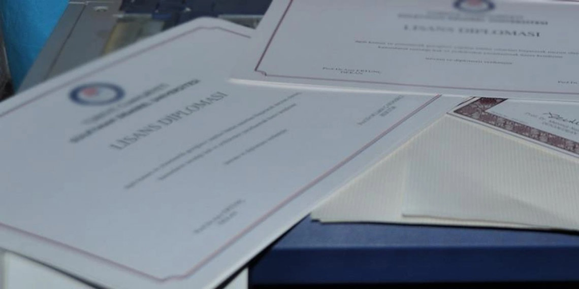 Sosyal medyada sahte lisans diploması 25 bin TL