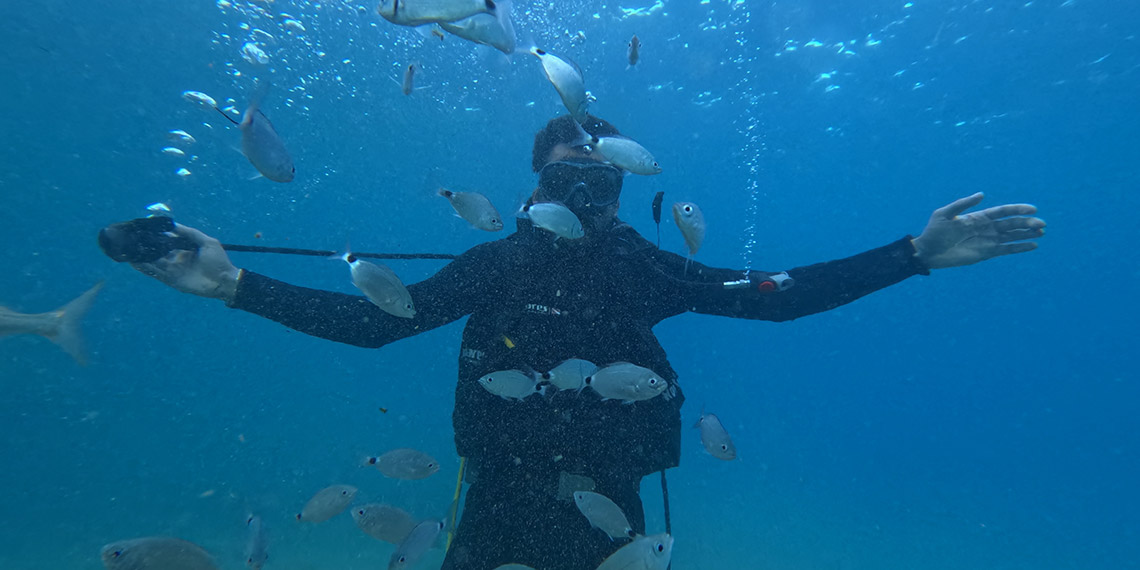 Su altı tutkunları Saros Körfezi'nde tarihe dalıyorlar