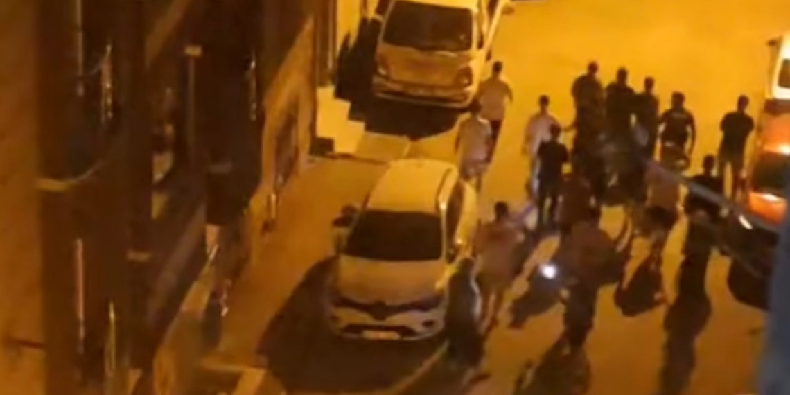 Sultangazi'de kaçak göçmen baskını