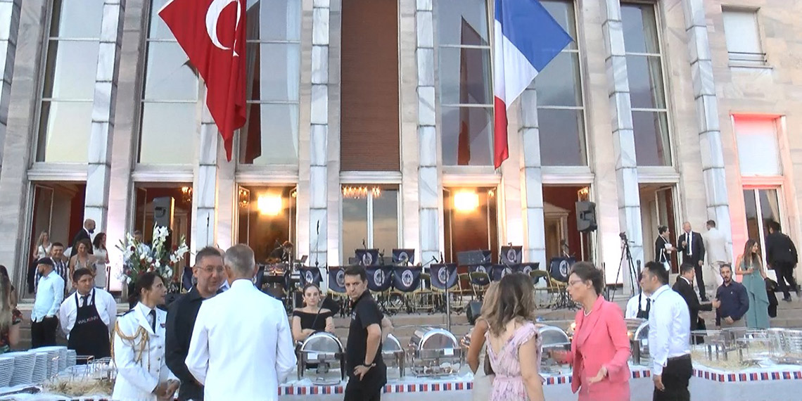 Türkiye ile Fransa arasında ikili iş birliği için çalışıyoruz