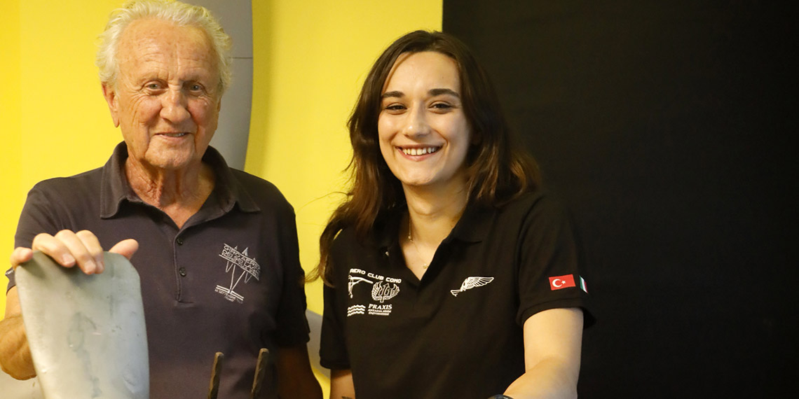 Türkiye'nin ilk 'uçak rallisi' pilotu Tayra, İtalya yolunda