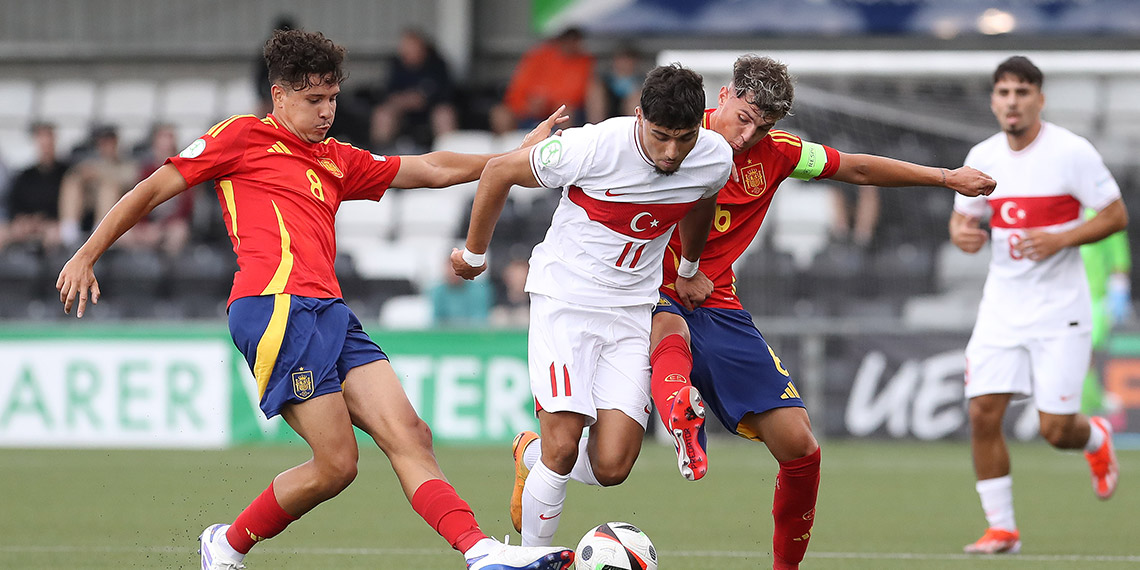 U19 Milli Futbol Takımı, İspanya ile 1-1 berabere kaldı
