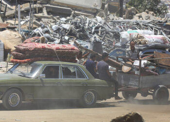 UNRWA: Han Yunus'ta 250 bin kişi yerinden edildi