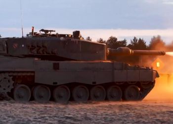 Ukraynalı tankçılar, Polonya’da NATO tarafından eğitiliyor
