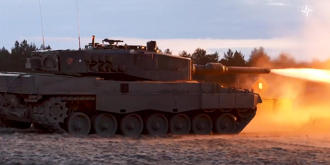 Ukraynalı tankçılar, Polonya’da NATO tarafından eğitiliyor