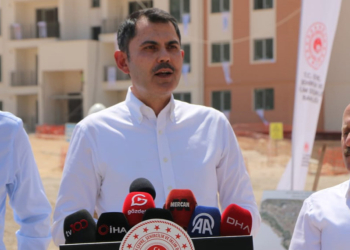 Yıl sonuna kadar en az 200 bin konutu teslim edeceğiz