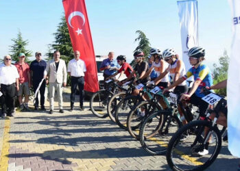 Yunusemre Dağ Bisikleti Maratonu büyük heyecana sahne oldu