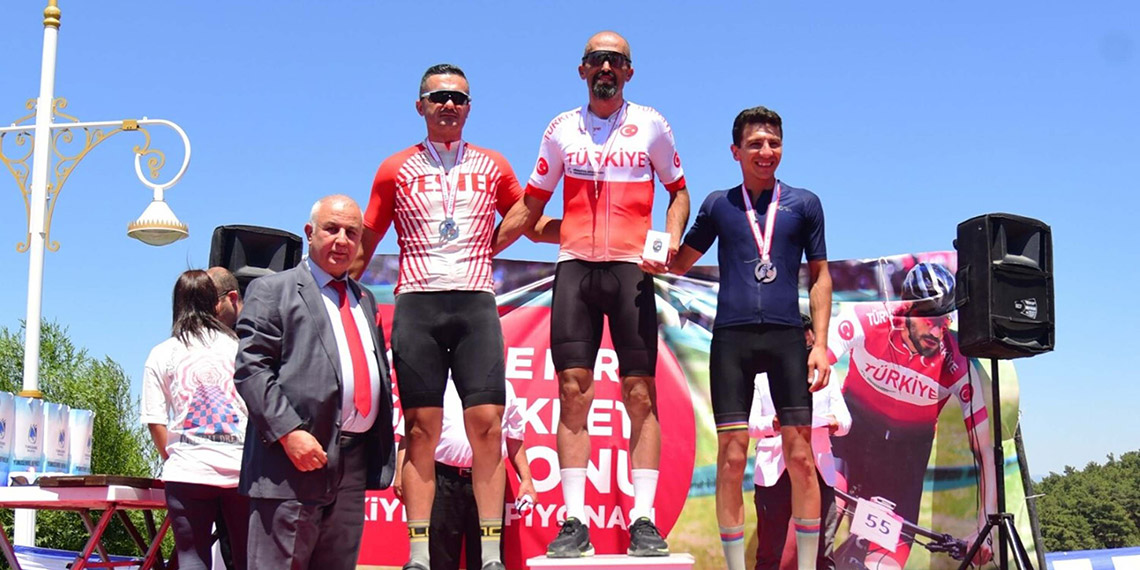 Yunusemre Dağ Bisikleti Maratonu büyük heyecana sahne oldu