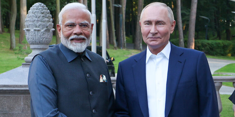 Zelenski, Modi'nin Rusya ziyaretini ‘hayal kırıklığı’ olarak adlandırdı