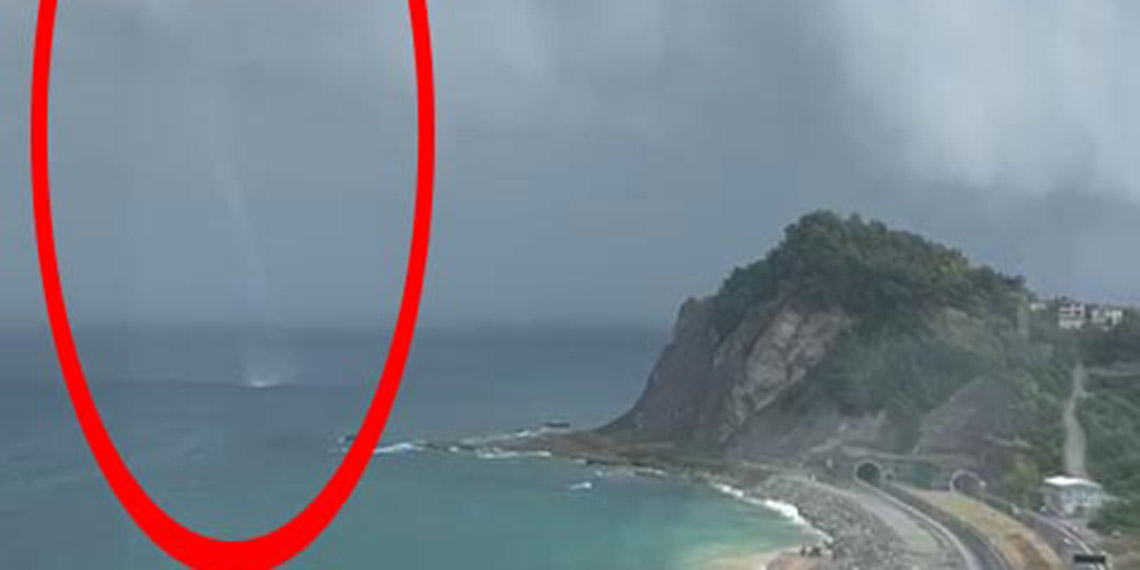 Zonguldak'ta denizde hortum kamerada