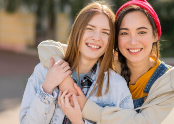 Kız kıza arkadaşlıkların anatomisi