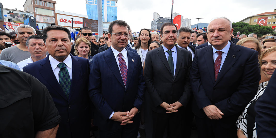 İBB Başkanı Ekrem İmamoğlu, "Her zaman söyledim, bizim için hedef seçim kazanmak değil. Bizim hedefimiz İstanbulluların sorunlarını çözmek" dedi.