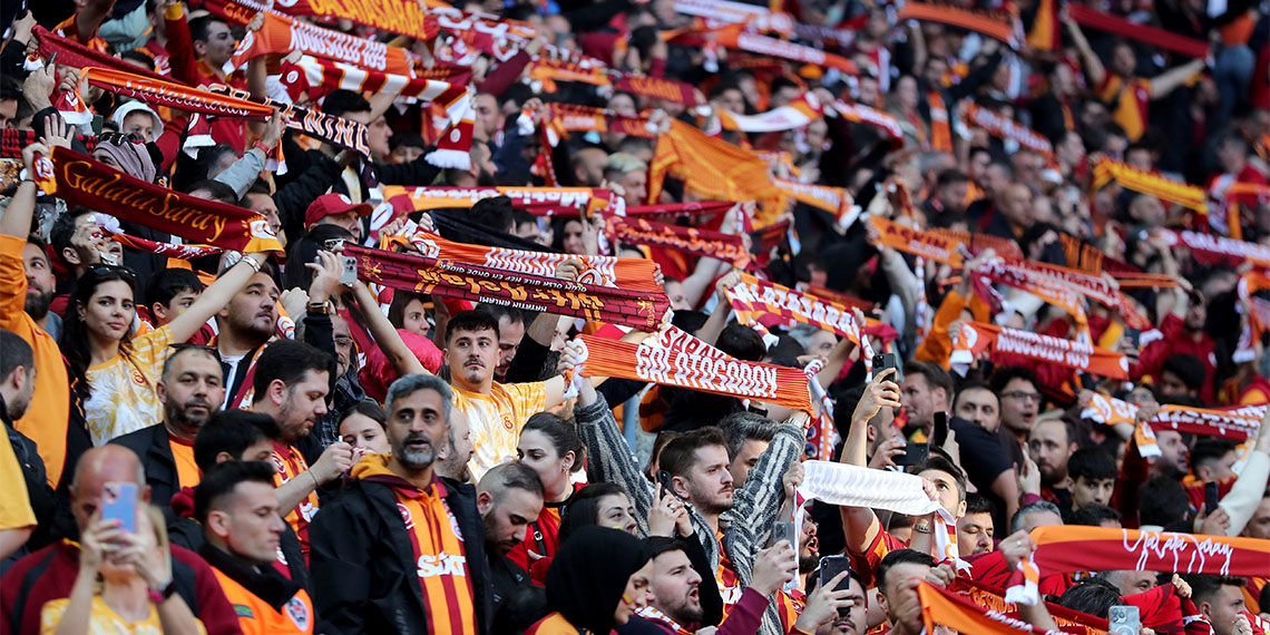 Elias Jelert Galatasaray'la müzakerelerini sürdürüyor