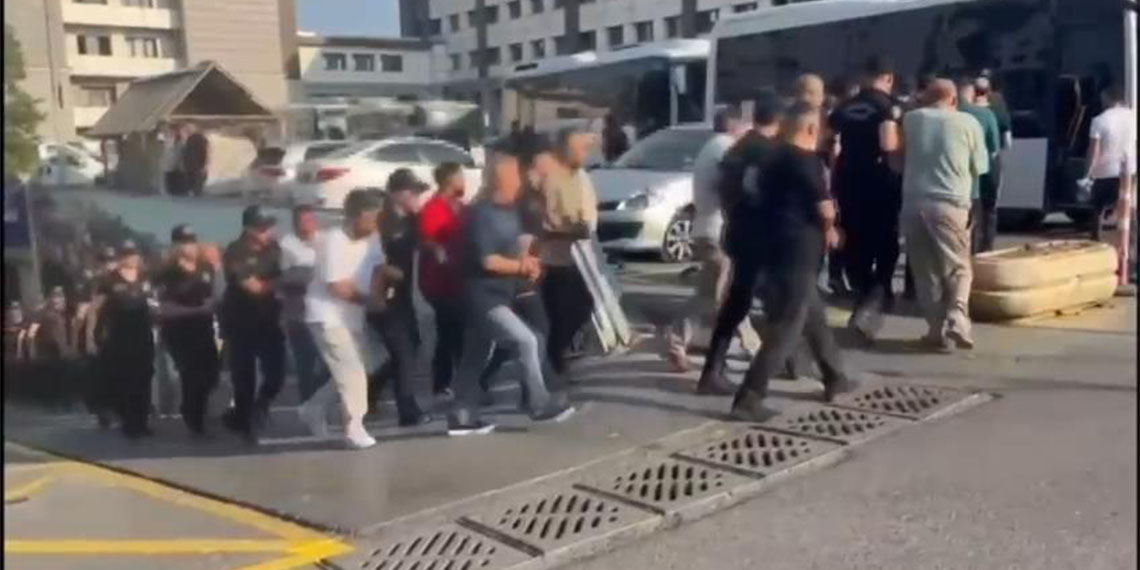 İstanbul merkezli 4 ilde düzenlenen Kuyu-11 operasyonunda, elebaşılığını Tuncer Aslan'ın yaptığı suç örgütü çökertildi. Operasyonda 61 şüpheli yakalandı.