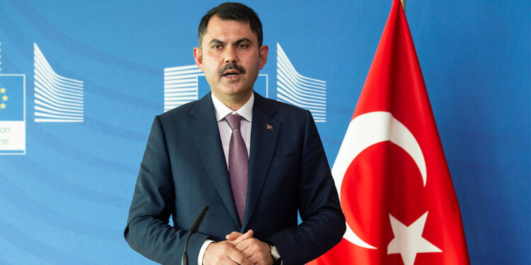 Çevre Şehircilik ve İklim Değişikliği Bakanı Murat Kurum oldu