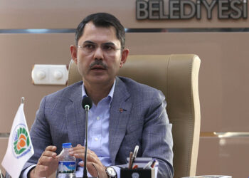 Asrın felaketinin açtığı tüm yaraları saracağız