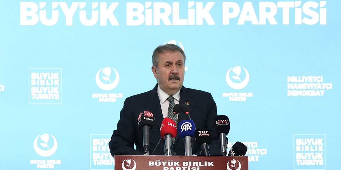 Terör örgütü mensuplarının vatandaşlıktan çıkarılması için kanun teklifi hazırlayacağız