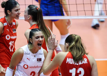 20 Yaş Altı Kadın Voleybol Milli Takımı Avrupa şampiyonu oldu
