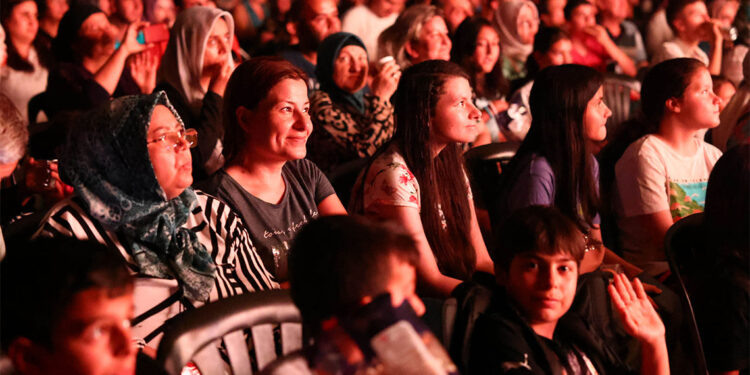 Çankaya Belediyesi, Açık Hava Sinema Günleri ile Başkentlileri bir araya getiriyor