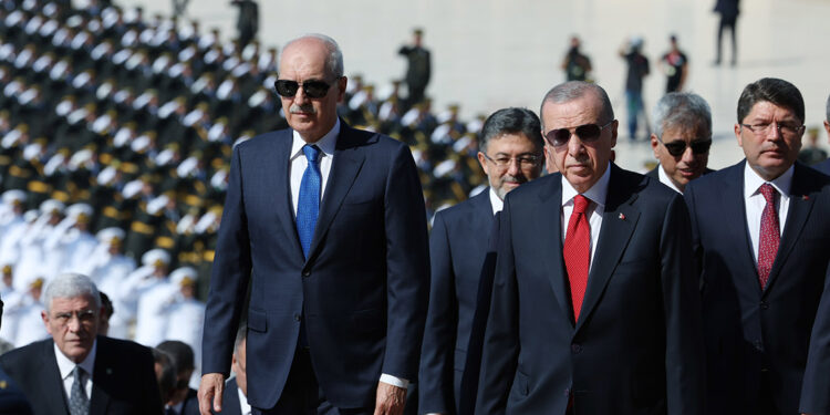 30 Ağustos Zaferi'nin 102'nci yılı: Devlet erkanı Anıtkabir'de