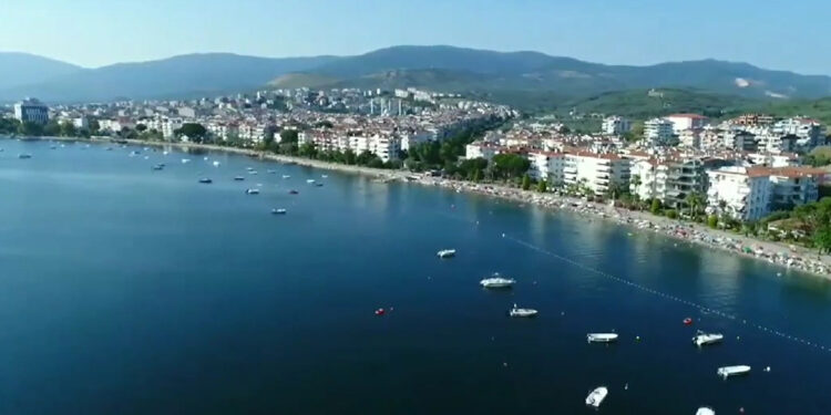 33 bin nüfuslu Erdek’te 350 bin tatilci