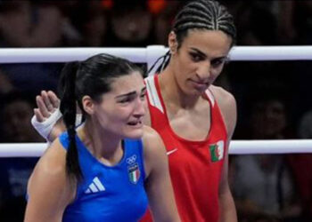 Olimpiyatlarda cinsiyet tartışmalarına neden olan boksöre tepkiler arttı